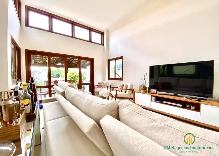 Foto 7 de Casa de Condomínio com 4 quartos à venda, 338m2 em Moinho Velho, Cotia - SP