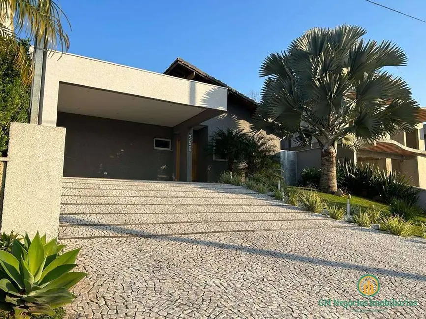 Foto 3 de Casa com 3 quartos à venda, 560m2 em Jardim do Golf I, Jandira - SP