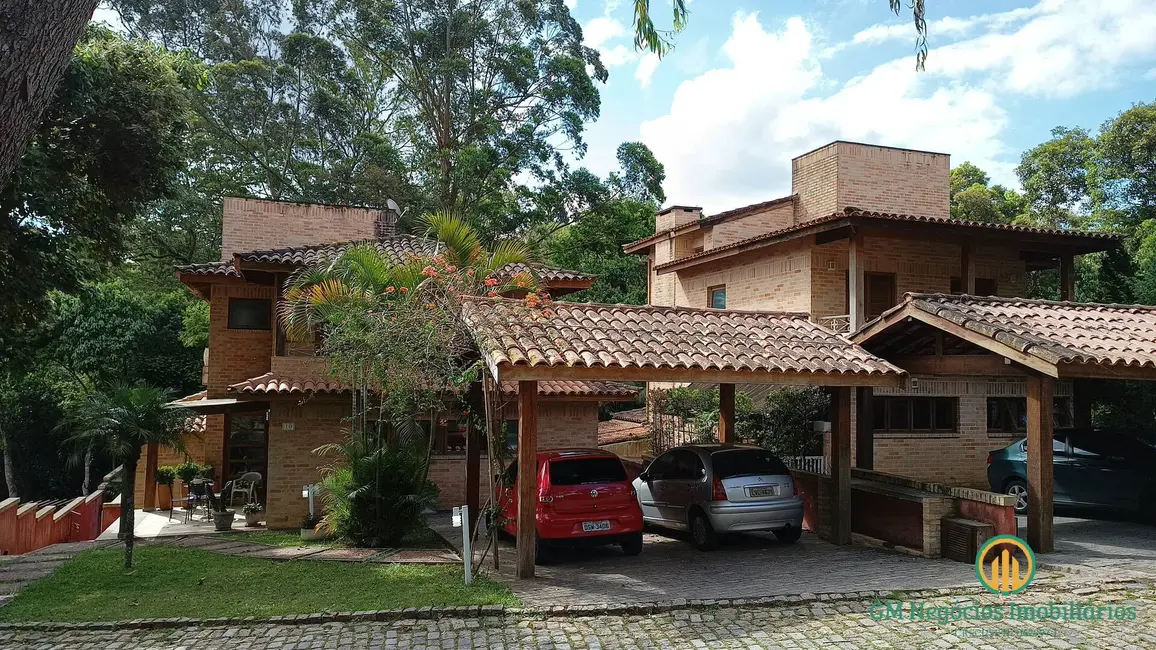 Foto 2 de Casa de Condomínio com 5 quartos à venda, 654m2 em Chácara dos Lagos, Carapicuiba - SP