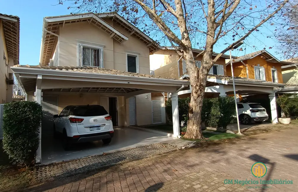 Foto 4 de Casa com 3 quartos à venda, 300m2 em Jardim Passárgada I, Cotia - SP