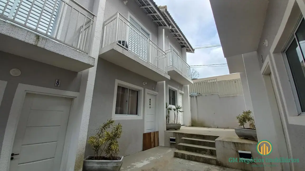 Foto 1 de Casa de Condomínio com 2 quartos à venda, 60m2 em Chácara Vista Alegre, Cotia - SP