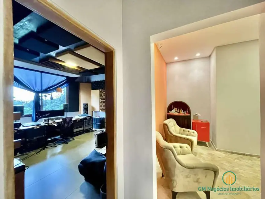 Sala Comercial à venda, 81m2 em Chácara São João, Carapicuiba - SP - imagem 8 Foto 8 de Sala Comercial à venda, 81m2 em Chácara São João, Carapicuiba - SP
