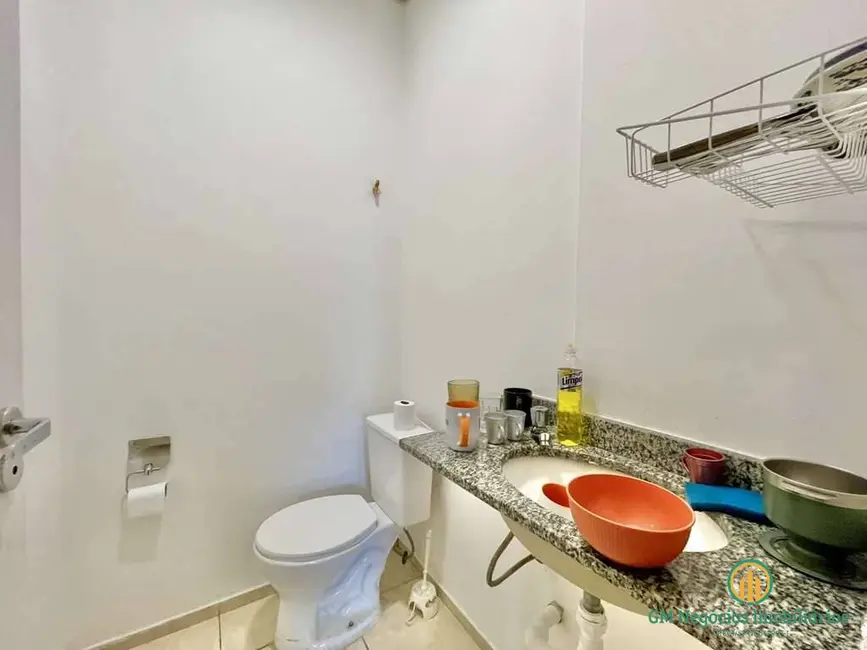 Sala Comercial à venda, 81m2 em Chácara São João, Carapicuiba - SP - imagem 7 Foto 7 de Sala Comercial à venda, 81m2 em Chácara São João, Carapicuiba - SP