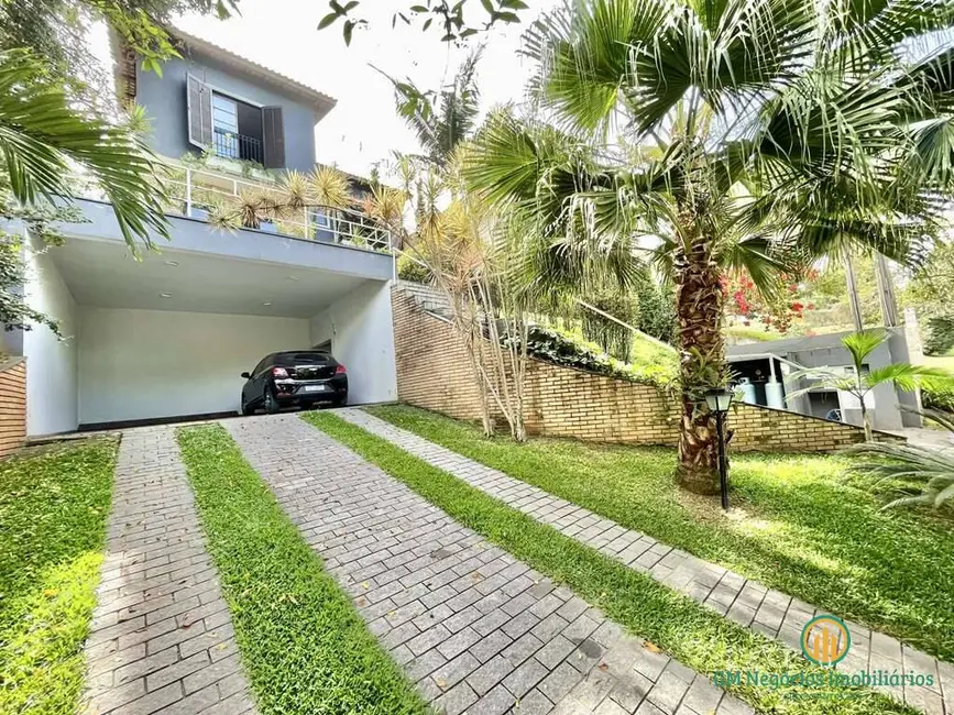 Casa de Condomínio com 4 quartos à venda, 1000m2 em Residencial Euroville, Carapicuiba - SP - imagem 3 Foto 3 de Casa de Condomínio com 4 quartos à venda, 1000m2 em Residencial Euroville, Carapicuiba - SP