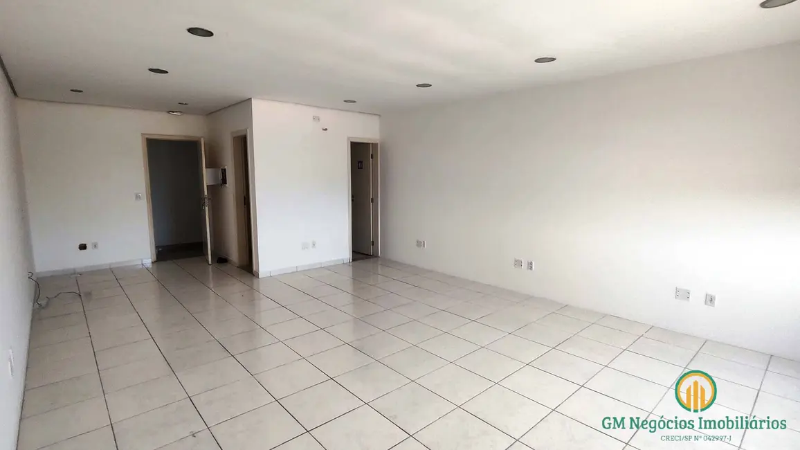 Foto 2 de Sala Comercial para alugar, 43m2 em Granja Viana, Cotia - SP
