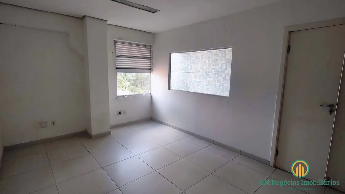 Sala Comercial para alugar, 43m2 em Granja Viana, Cotia - SP - imagem 5 Foto 5 de Sala Comercial para alugar, 43m2 em Granja Viana, Cotia - SP