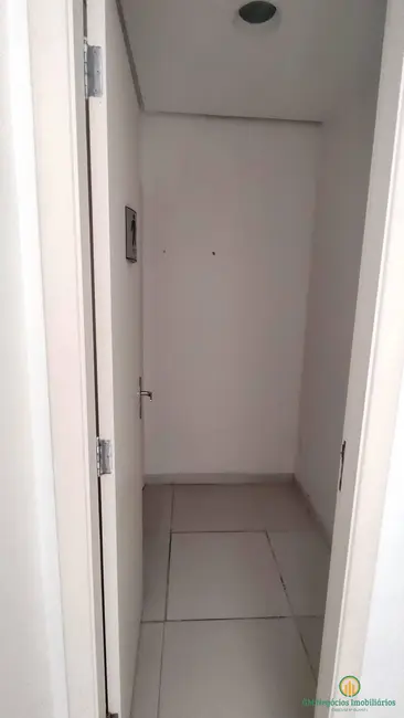 Sala Comercial para alugar, 43m2 em Granja Viana, Cotia - SP - imagem 7 Foto 7 de Sala Comercial para alugar, 43m2 em Granja Viana, Cotia - SP