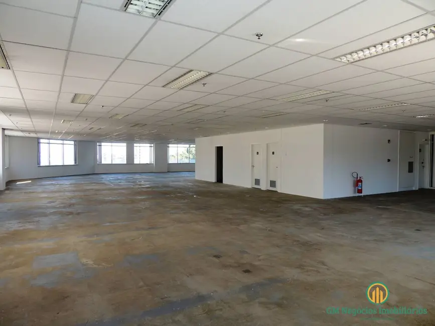 Foto 3 de Sala Comercial para alugar, 1356m2 em Barueri - SP