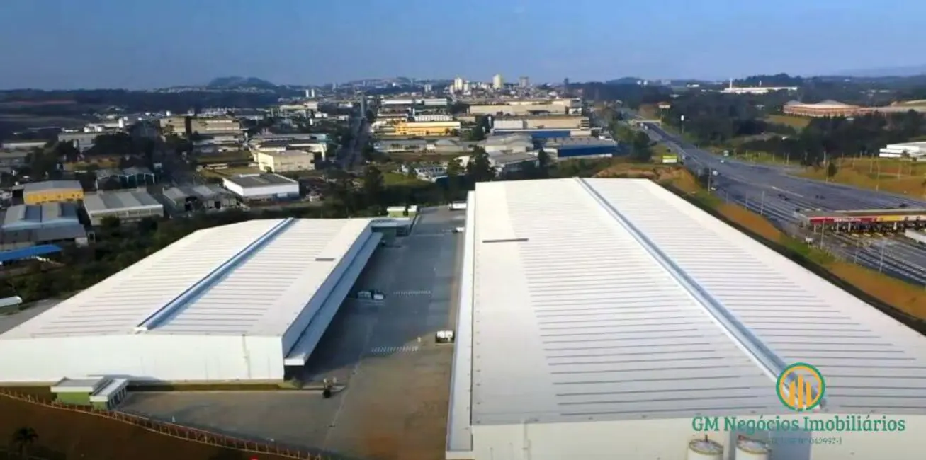 Foto 1 de Armazém / Galpão para alugar, 5531m2 em Portão, Aruja - SP