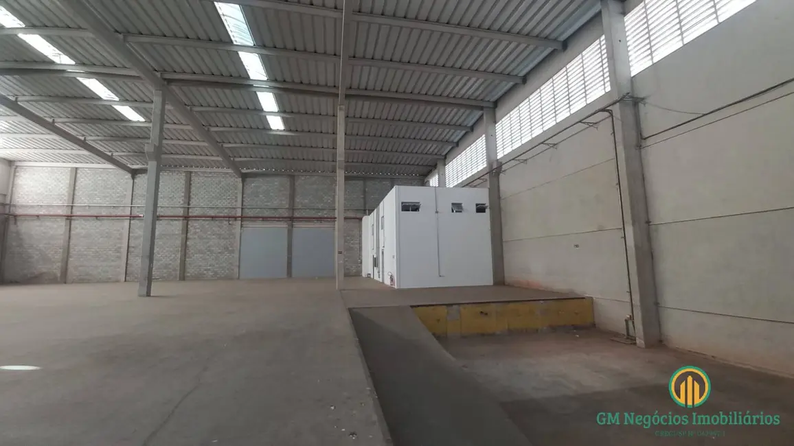 Foto 6 de Armazém / Galpão para alugar, 1620m2 em Chácara Remanso (Caucaia do Alto), Cotia - SP