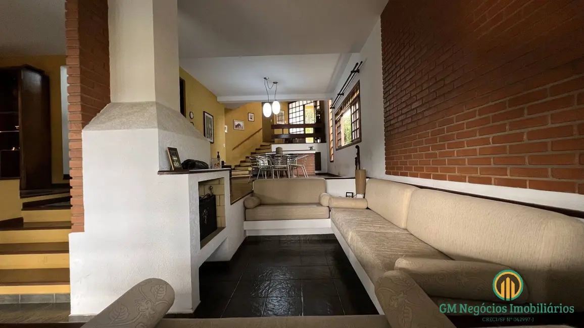 Foto 7 de Casa de Condomínio com 3 quartos para alugar, 324m2 em Granja Viana, Cotia - SP