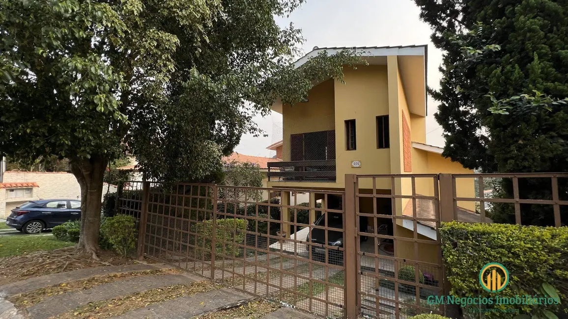 Foto 1 de Casa de Condomínio com 3 quartos para alugar, 324m2 em Granja Viana, Cotia - SP