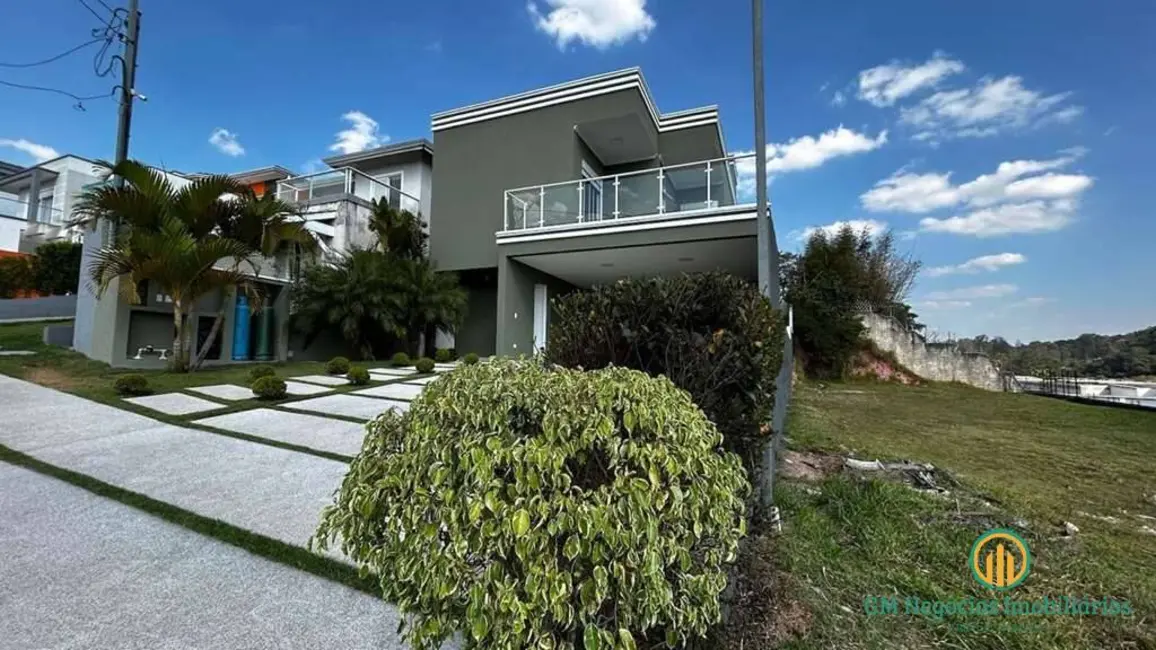 Foto 1 de Casa de Condomínio com 3 quartos à venda, 335m2 em Jardim Colibri, Cotia - SP