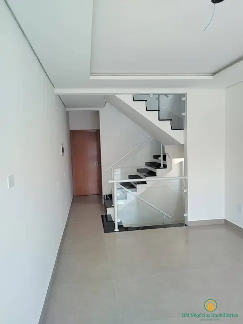 Foto 7 de Casa de Condomínio com 3 quartos à venda e para alugar, 130m2 em Jardim Rio das Pedras, Cotia - SP