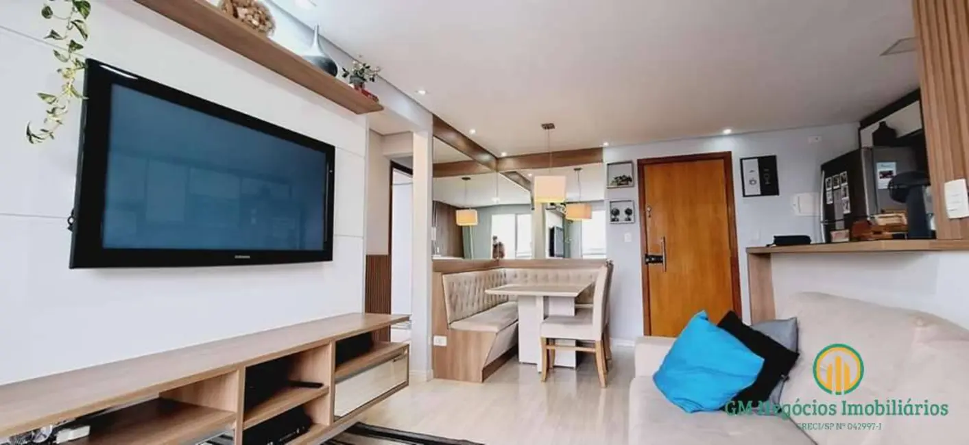 Foto 6 de Apartamento com 3 quartos à venda, 60m2 em Jardim Marilu, Carapicuiba - SP