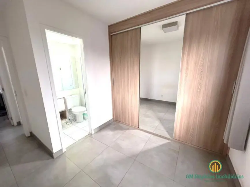Foto 8 de Apartamento com 2 quartos à venda, 70m2 em Gramado, Cotia - SP