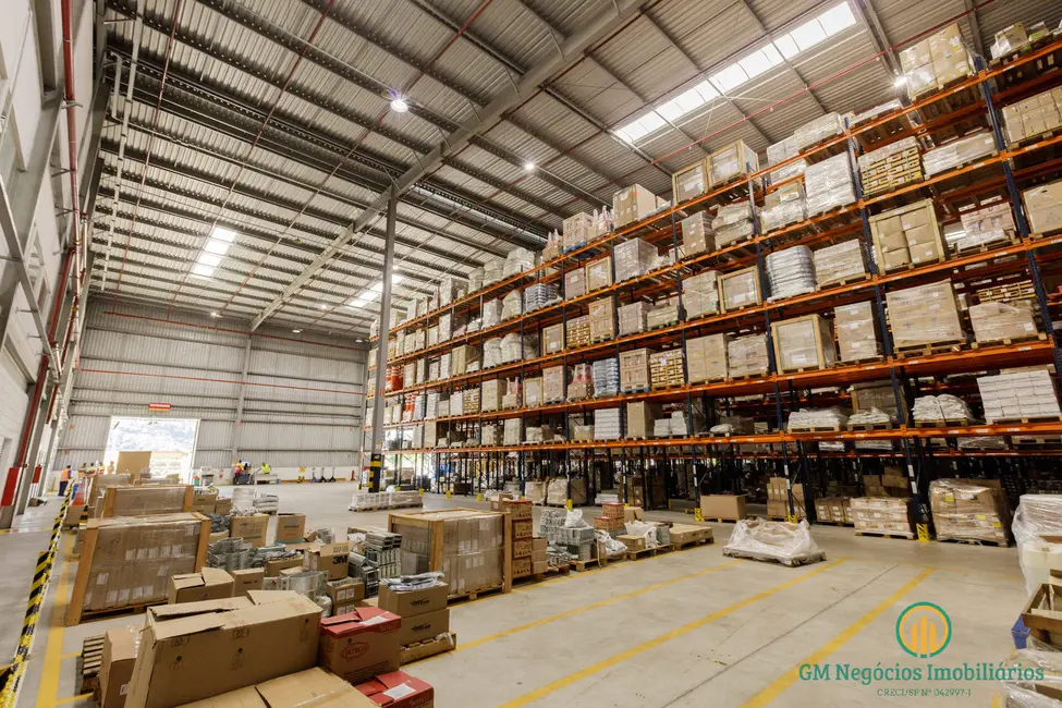 Foto 6 de Armazém / Galpão para alugar, 7629m2 em Jardim Vista Alegre, Embu Das Artes - SP