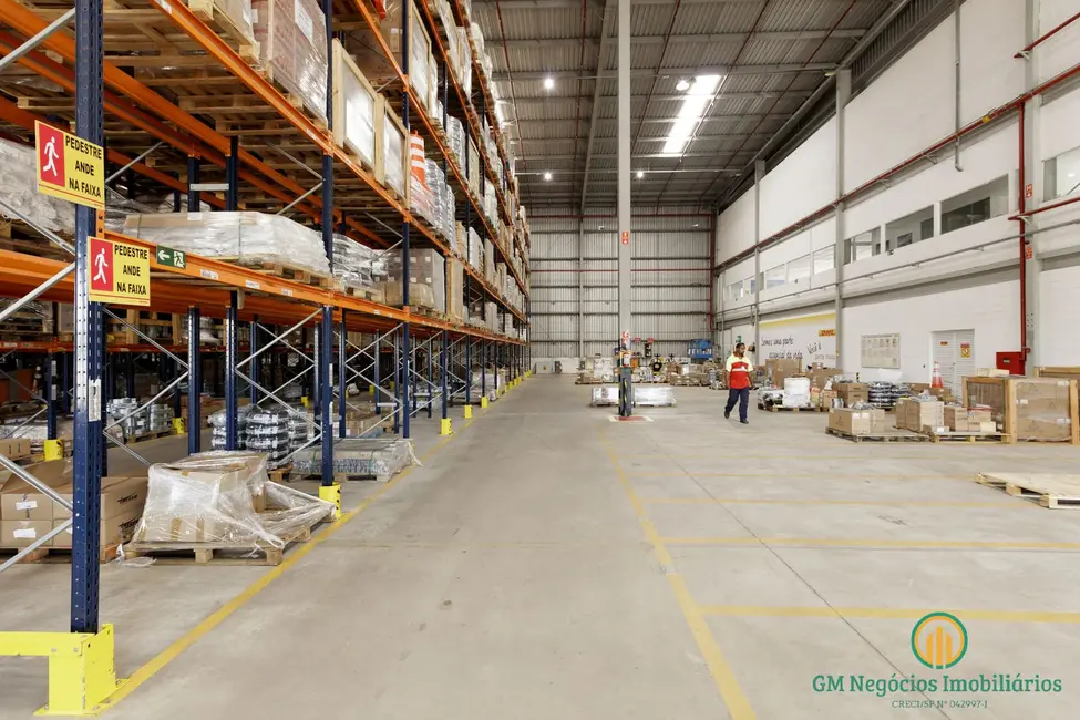Foto 5 de Armazém / Galpão para alugar, 7629m2 em Jardim Vista Alegre, Embu Das Artes - SP