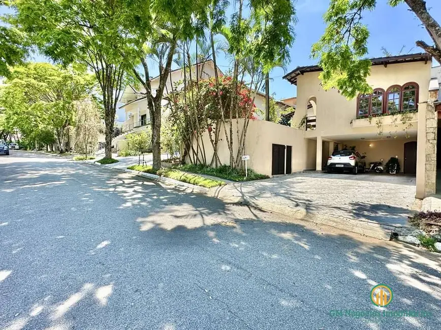 Foto 2 de Casa de Condomínio com 4 quartos à venda, 330m2 em Granja Viana, Cotia - SP