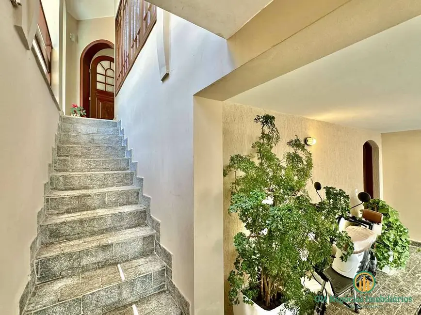 Foto 6 de Casa de Condomínio com 4 quartos à venda, 330m2 em Granja Viana, Cotia - SP