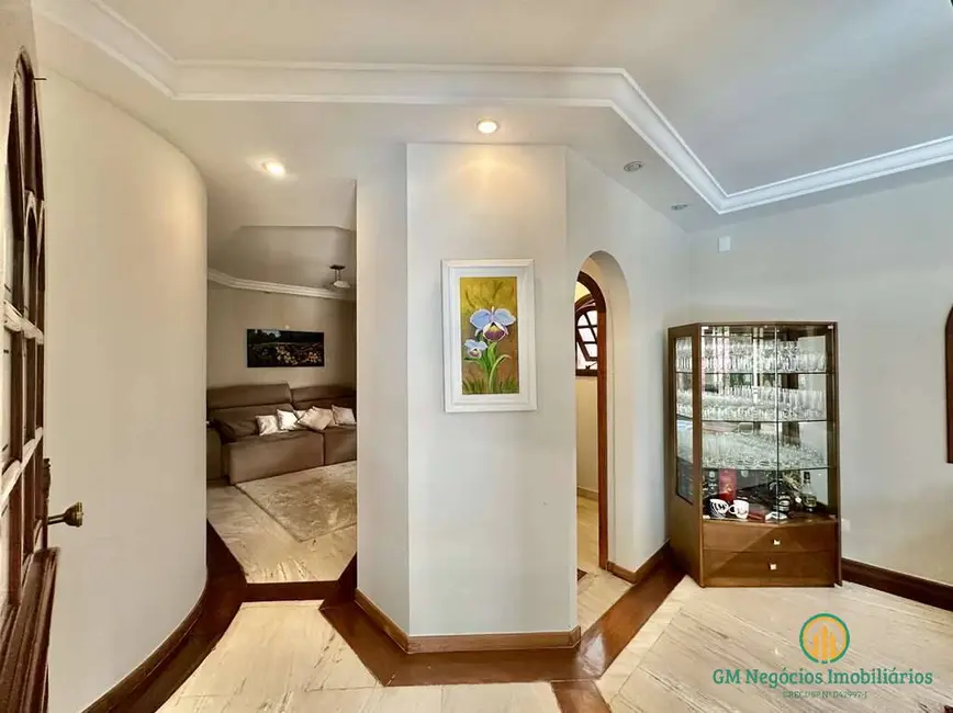 Foto 9 de Casa de Condomínio com 4 quartos à venda, 330m2 em Granja Viana, Cotia - SP