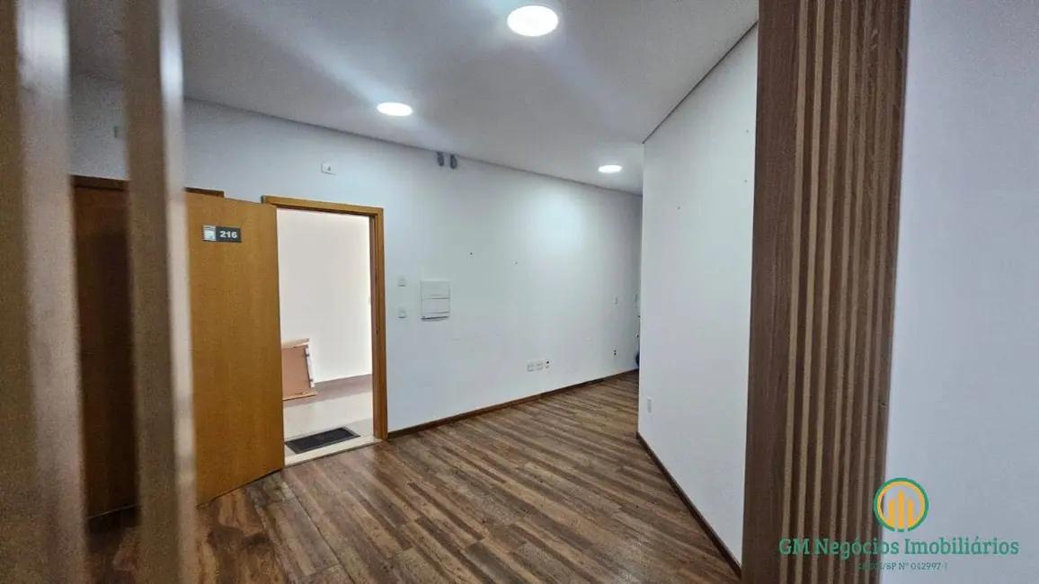 Foto 3 de Sala Comercial à venda e para alugar, 86m2 em Granja Viana, Cotia - SP