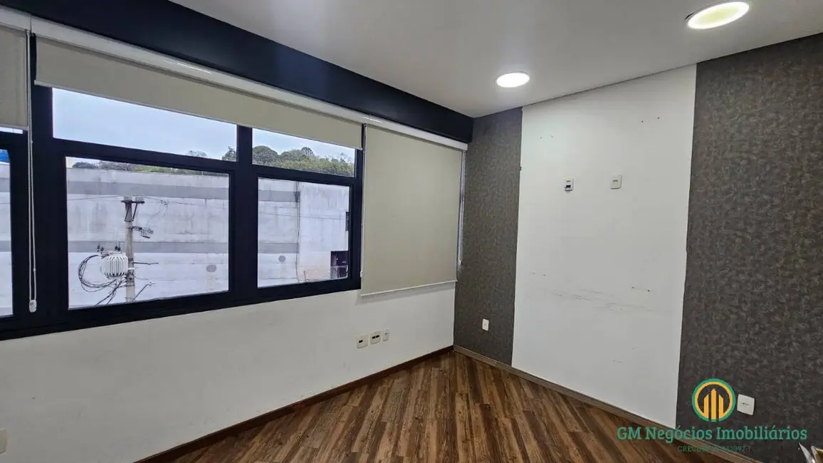 Foto 5 de Sala Comercial à venda e para alugar, 86m2 em Granja Viana, Cotia - SP