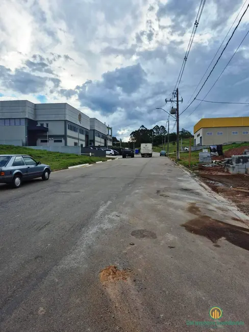 Foto 3 de Armazém / Galpão para alugar, 773m2 em Parque dos Monteiros I, Santana De Parnaiba - SP