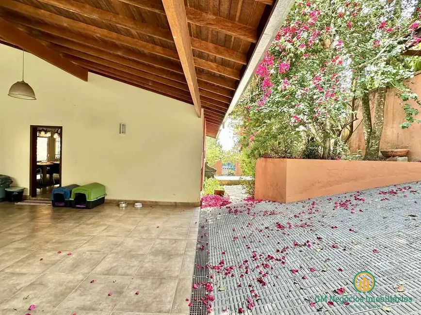 Foto 8 de Casa de Condomínio à venda, 355m2 em Paisagem Renoir, Cotia - SP