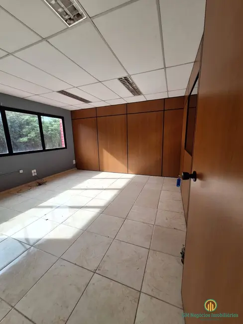 Foto 2 de Armazém / Galpão para alugar, 3364m2 em Paisagem Renoir, Cotia - SP