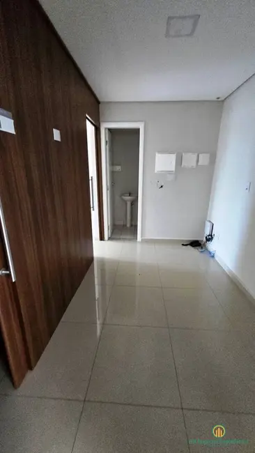 Foto 3 de Sala Comercial para alugar, 50m2 em Granja Viana, Cotia - SP