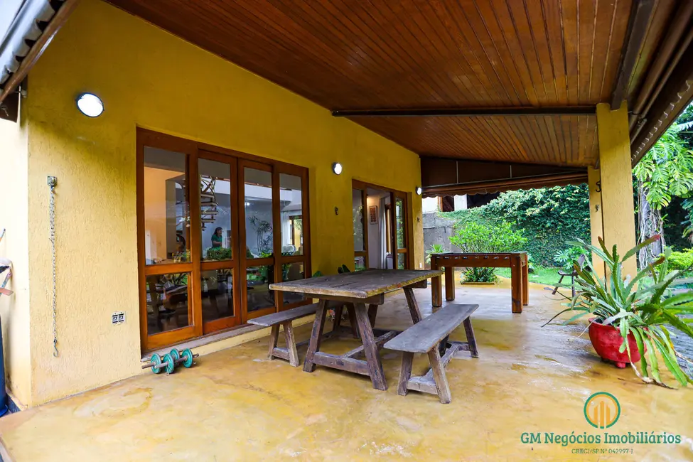 Casa de Condomínio com 5 quartos à venda, 1000m2 em Granja Viana II, Cotia - SP - imagem 9 Foto 9 de Casa de Condomínio com 5 quartos à venda, 1000m2 em Granja Viana II, Cotia - SP