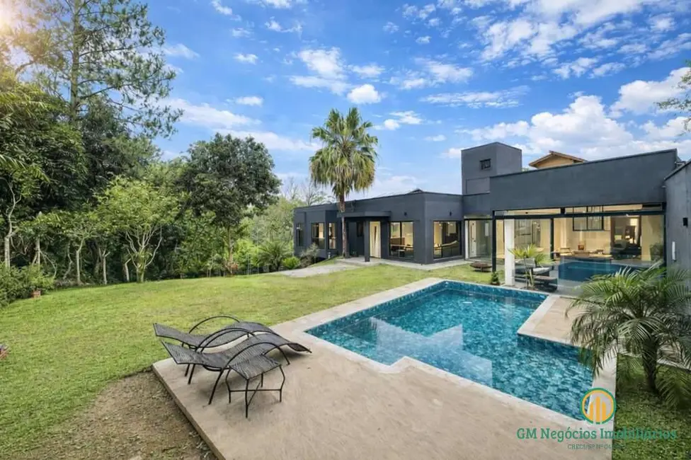 Foto 1 de Casa de Condomínio com 4 quartos à venda, 274m2 em Embu Das Artes - SP