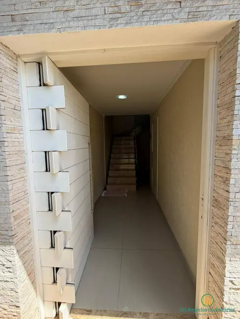 Foto 2 de Casa de Condomínio com 3 quartos à venda, 348m2 em Cotia - SP