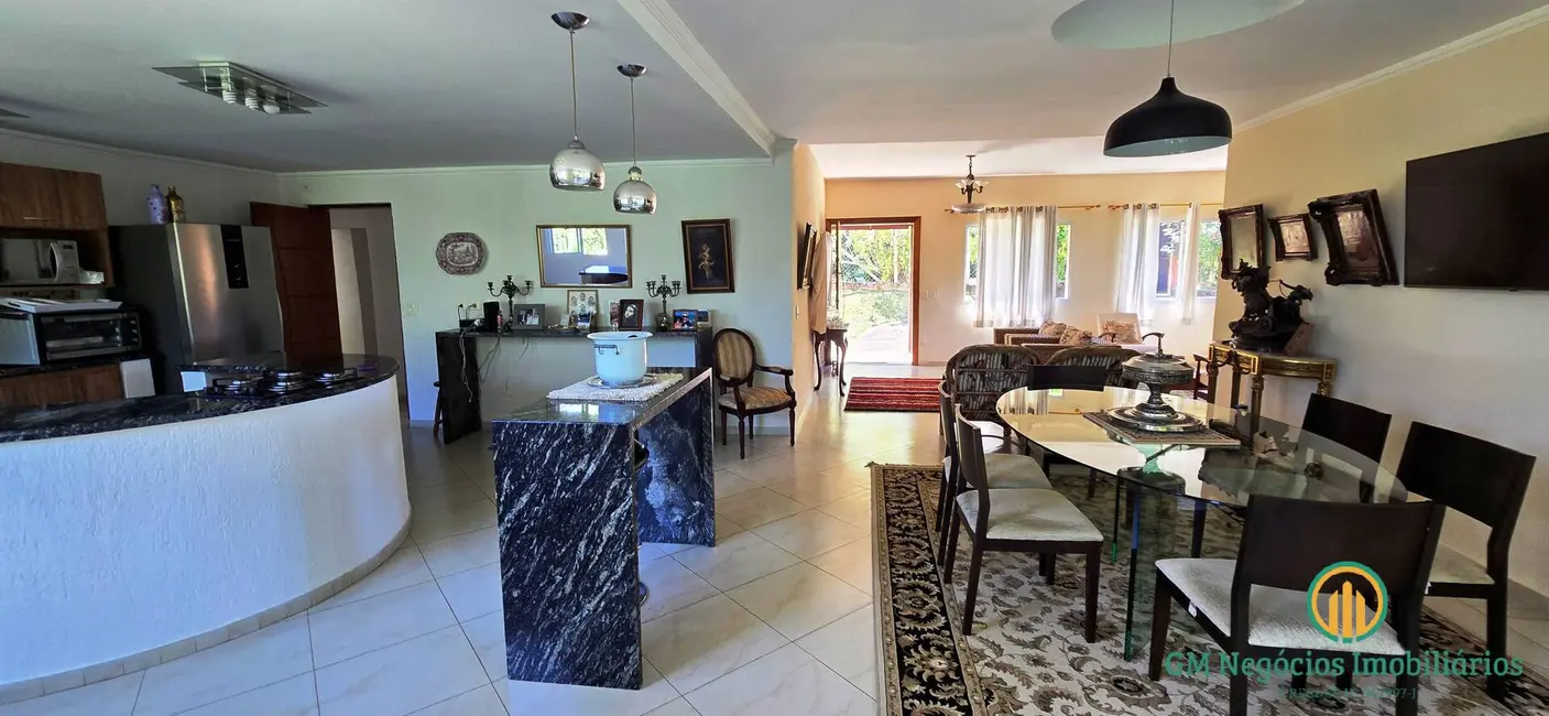 Foto 9 de Casa de Condomínio com 4 quartos à venda, 303m2 em Jardim dos Ipês, Embu Das Artes - SP