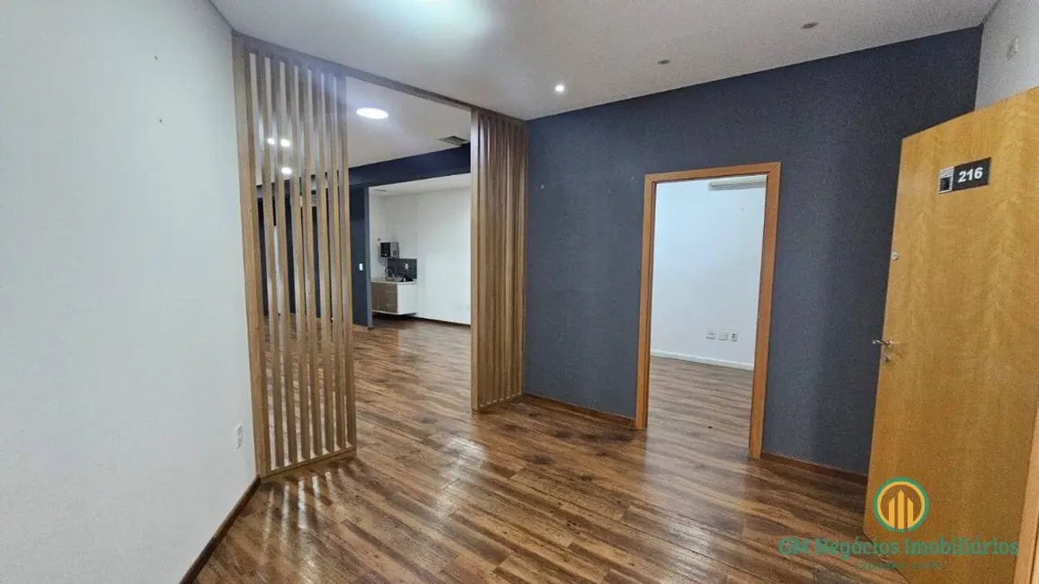 Foto 8 de Sala Comercial para alugar, 86m2 em Granja Viana, Cotia - SP