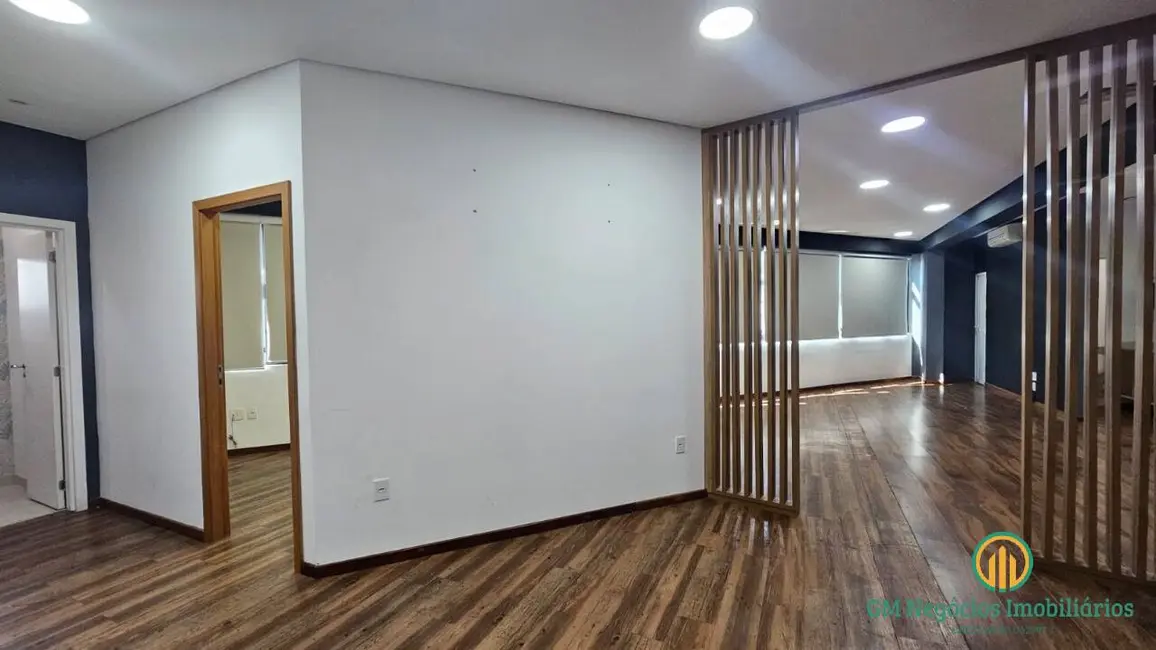 Foto 2 de Sala Comercial à venda, 46m2 em Granja Viana, Cotia - SP
