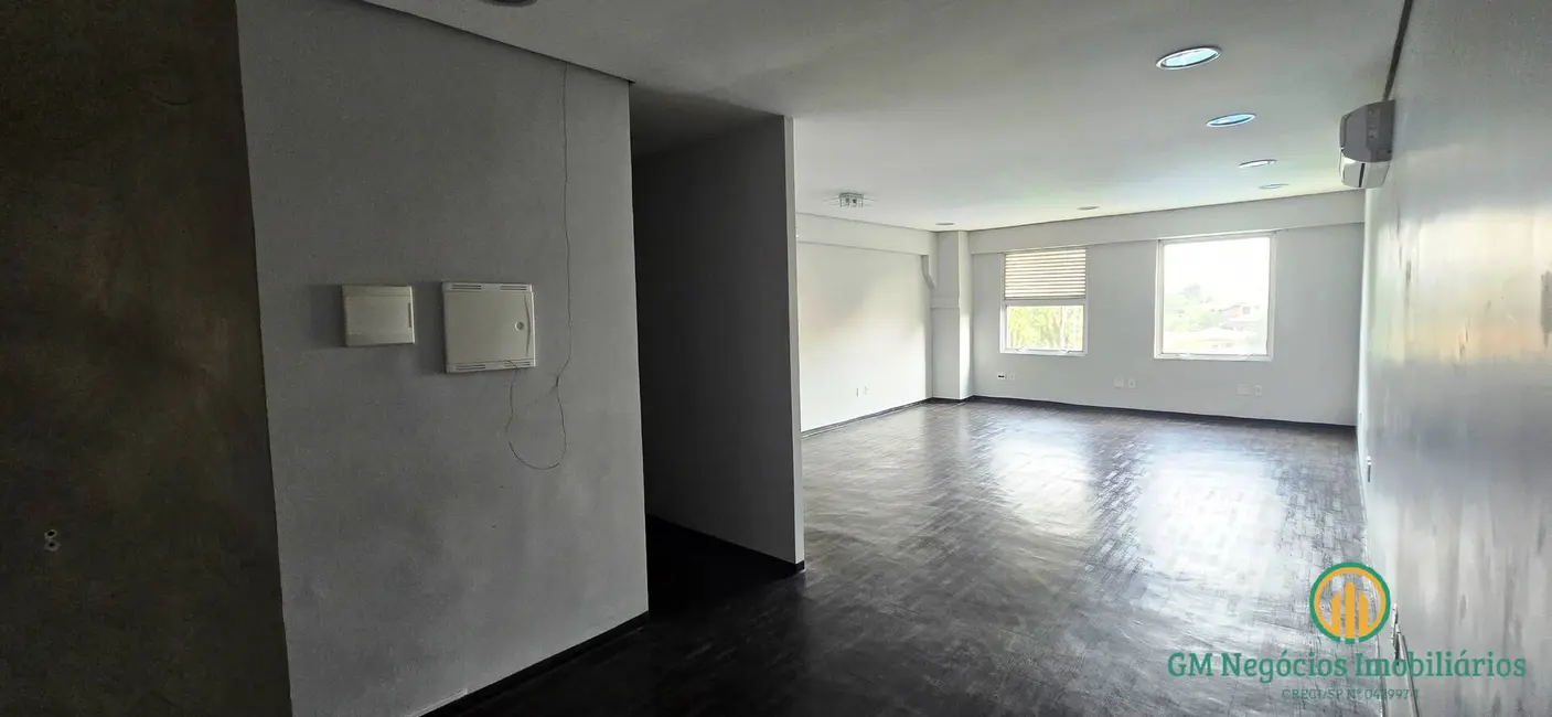 Foto 1 de Sala Comercial para alugar, 54m2 em Granja Viana, Cotia - SP