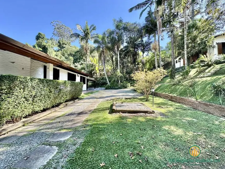 Foto 41 de Casa de Condomínio com 3 quartos à venda e para alugar, 342m2 em Algarve, Cotia - SP