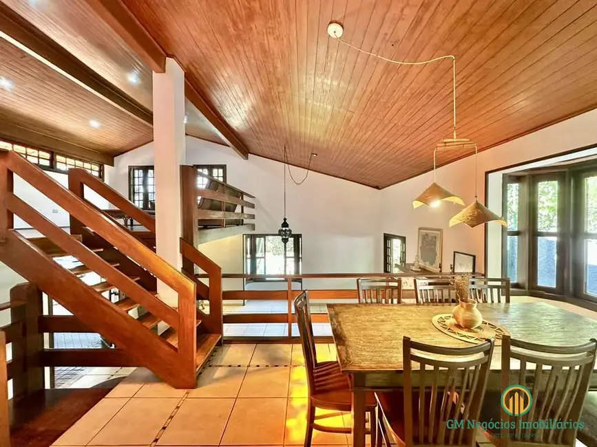Foto 20 de Casa de Condomínio com 3 quartos à venda e para alugar, 342m2 em Algarve, Cotia - SP
