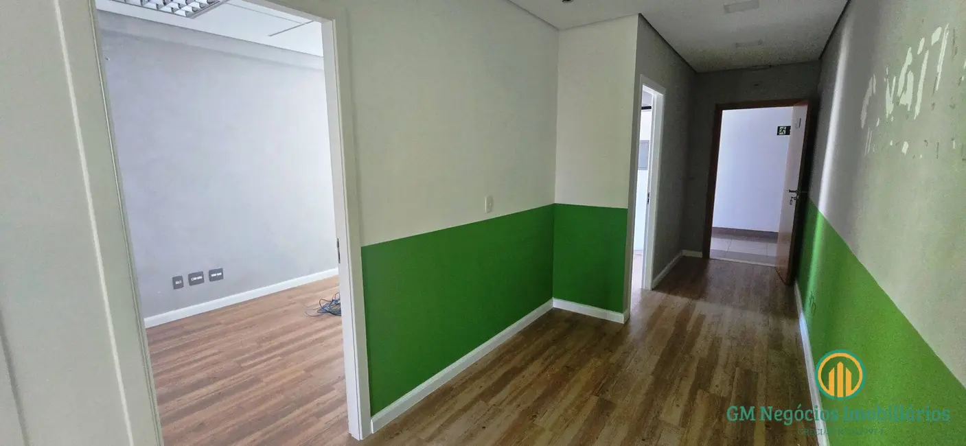 Foto 9 de Sala Comercial à venda e para alugar, 53m2 em Granja Viana, Cotia - SP