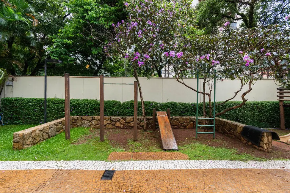 Apartamento com 3 quartos à venda, 204m2 em Indianópolis, São Paulo - SP - imagem 4 Foto 4 de Apartamento com 3 quartos à venda, 204m2 em Indianópolis, São Paulo - SP