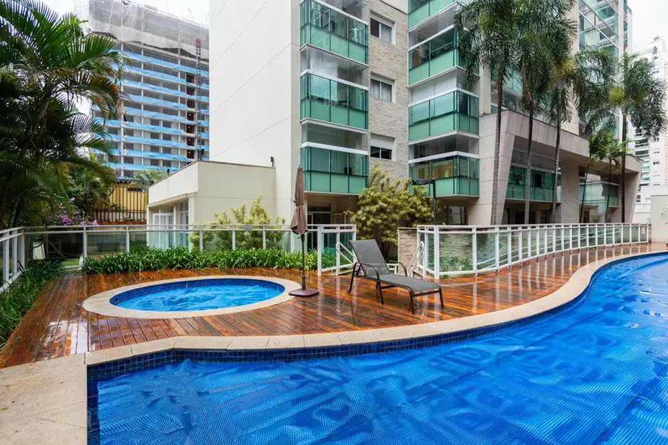 Apartamento com 3 quartos à venda, 204m2 em Indianópolis, São Paulo - SP - imagem 7 Foto 7 de Apartamento com 3 quartos à venda, 204m2 em Indianópolis, São Paulo - SP