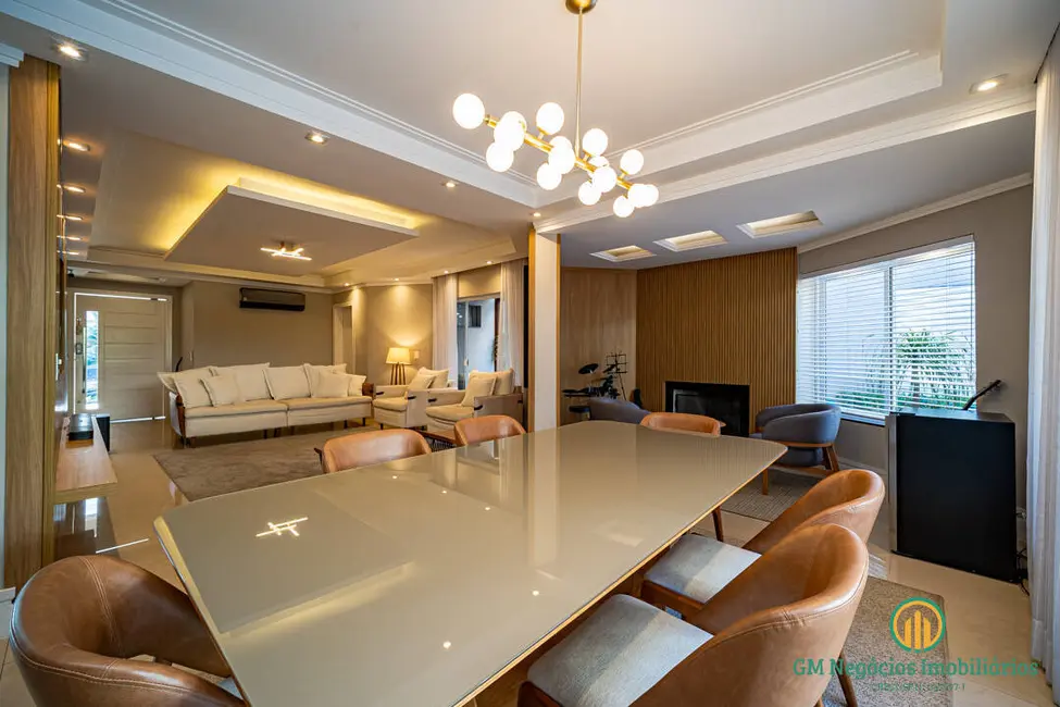 Casa de Condomínio com 4 quartos à venda, 420m2 em Alphaville, Santana De Parnaiba - SP - imagem 8 Foto 8 de Casa de Condomínio com 4 quartos à venda, 420m2 em Alphaville, Santana De Parnaiba - SP