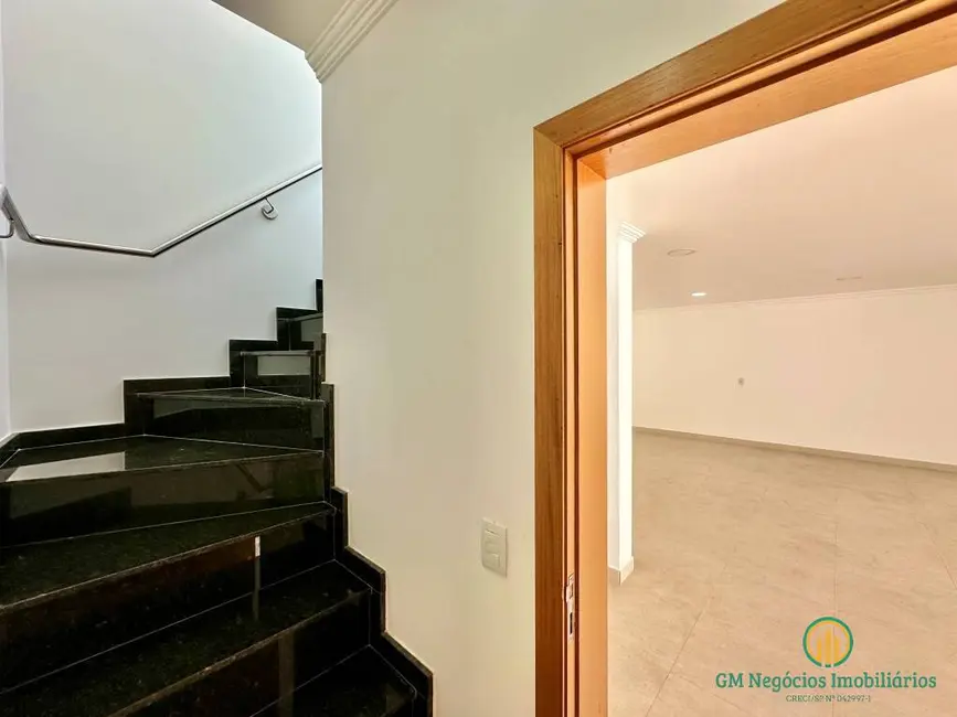 Foto 5 de Casa de Condomínio com 5 quartos à venda, 361m2 em São Paulo II, Cotia - SP