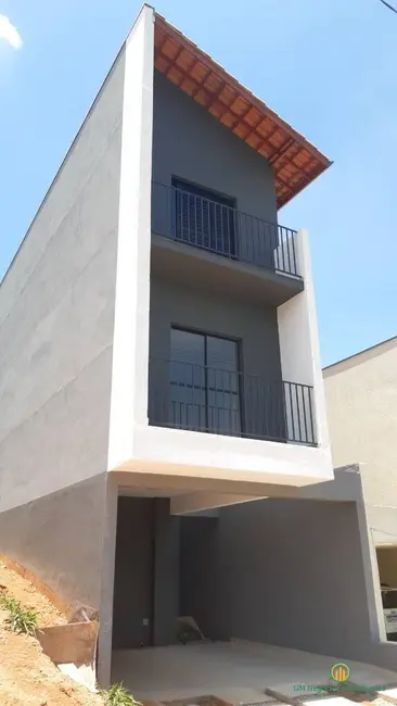 Foto 1 de Casa de Condomínio com 3 quartos à venda, 125m2 em das Pedras, Cotia - SP