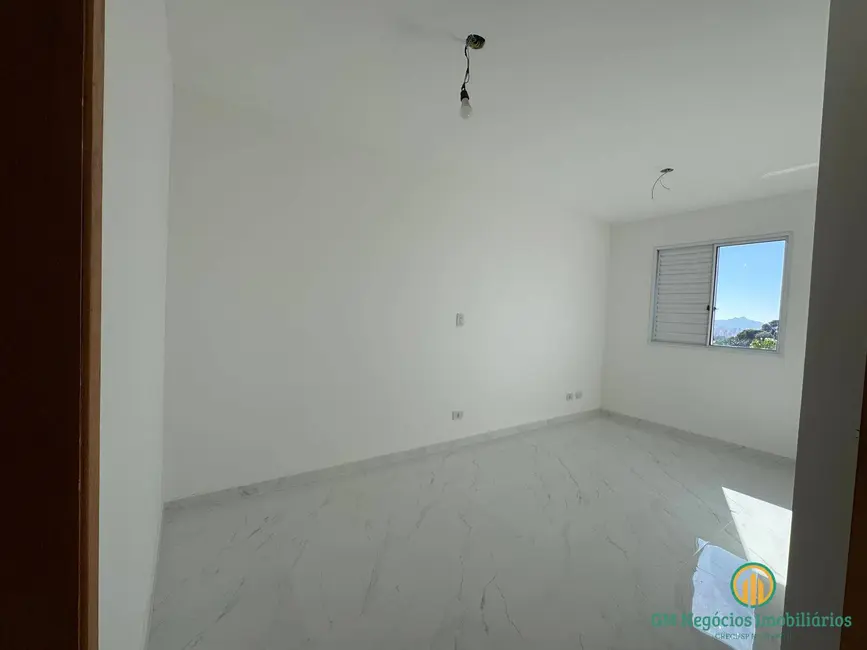 Apartamento com 2 quartos à venda, 56m2 em Jardim Marilu, Carapicuiba - SP - imagem 8 Foto 8 de Apartamento com 2 quartos à venda, 56m2 em Jardim Marilu, Carapicuiba - SP