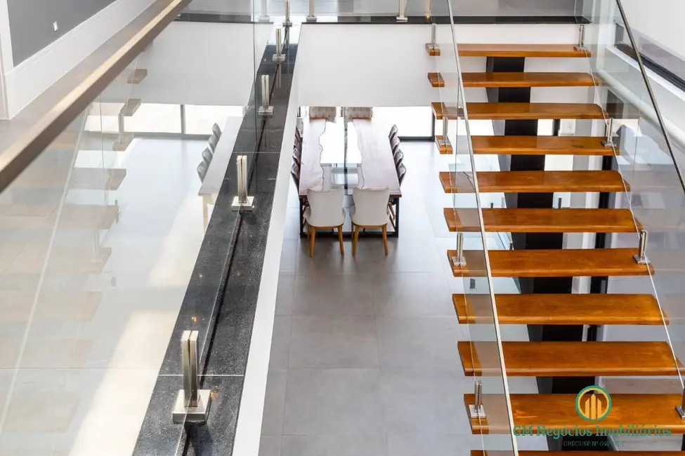 Casa de Condomínio com 4 quartos à venda, 620m2 em Centro Comercial Jubran, Barueri - SP - imagem 8 Foto 8 de Casa de Condomínio com 4 quartos à venda, 620m2 em Centro Comercial Jubran, Barueri - SP