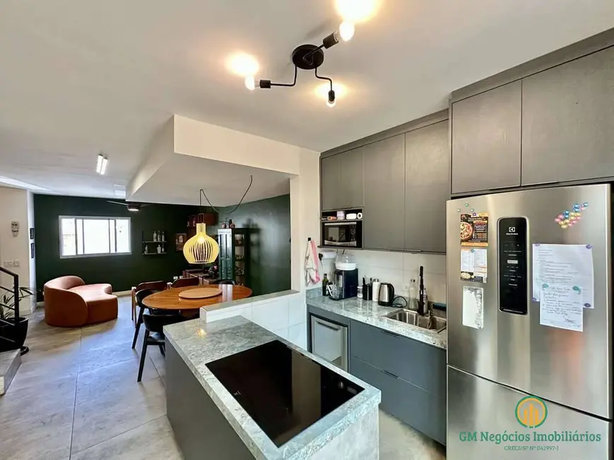 Foto 1 de Casa de Condomínio com 3 quartos à venda, 102m2 em Granja Viana, Cotia - SP