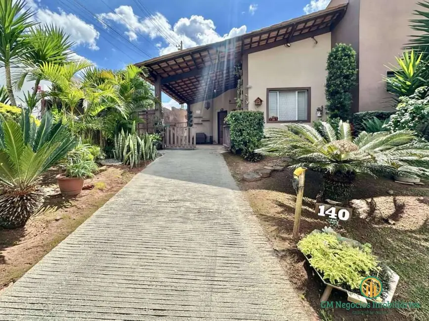 Foto 2 de Casa de Condomínio com 2 quartos à venda, 259m2 em Pitas, Cotia - SP